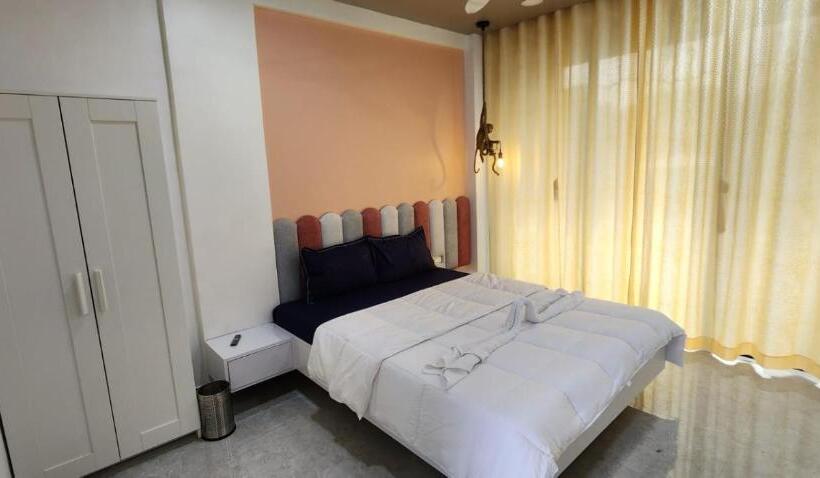 Отель Riverside Farm