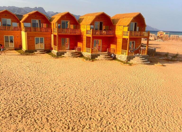 هتل Sama Beach Comp