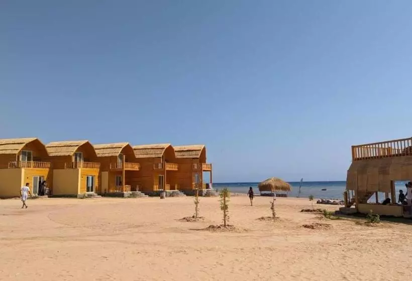 هتل Sama Beach Comp