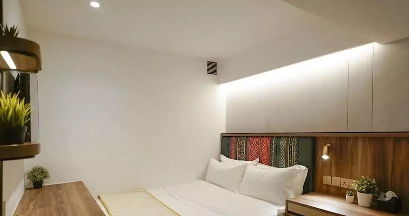 هتل St Signature Bugis Middle,dayuse,9 Hours 9am 6pm