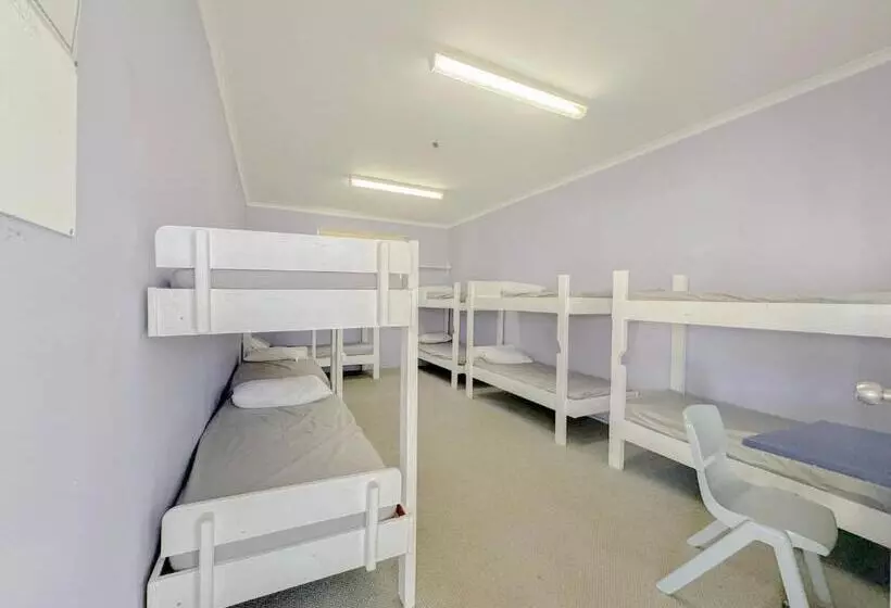 Hotelli Sydney Farm Stay    Live With Nature And Animals