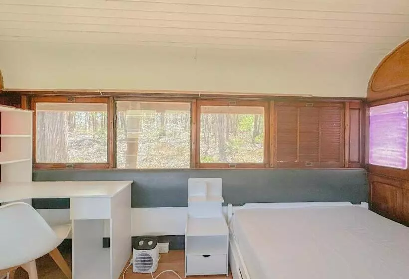 Hotelli Sydney Farm Stay    Live With Nature And Animals
