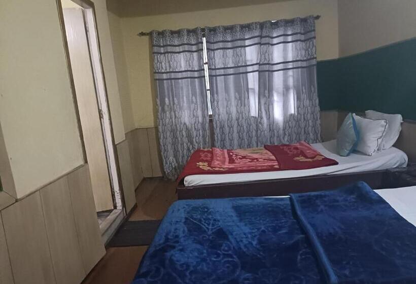 هتل The Lhonark Leisure