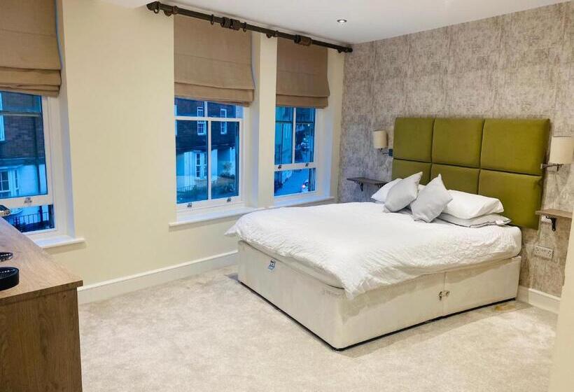 酒店 The Shire Residence