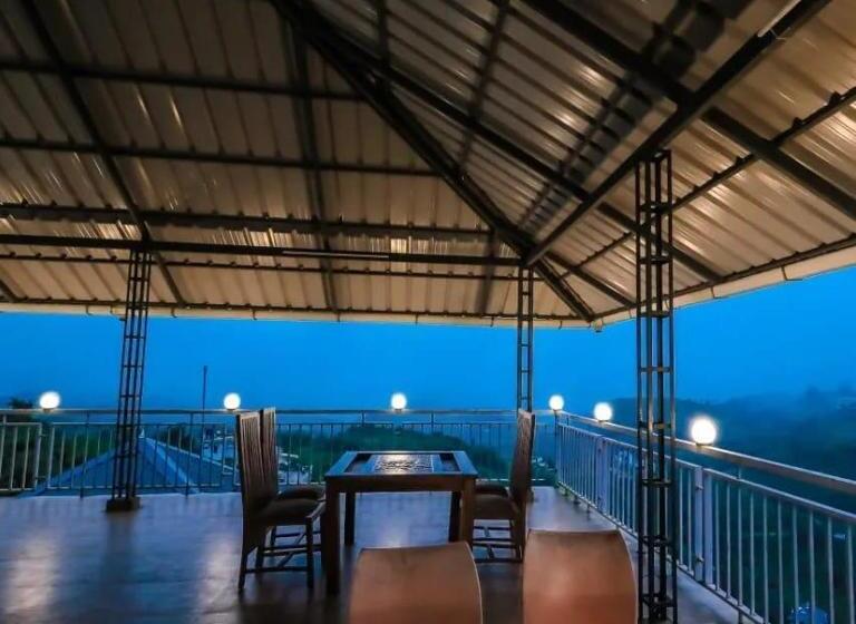 ホテル Towersky Hill Resort Concern Of Pinky Holidays