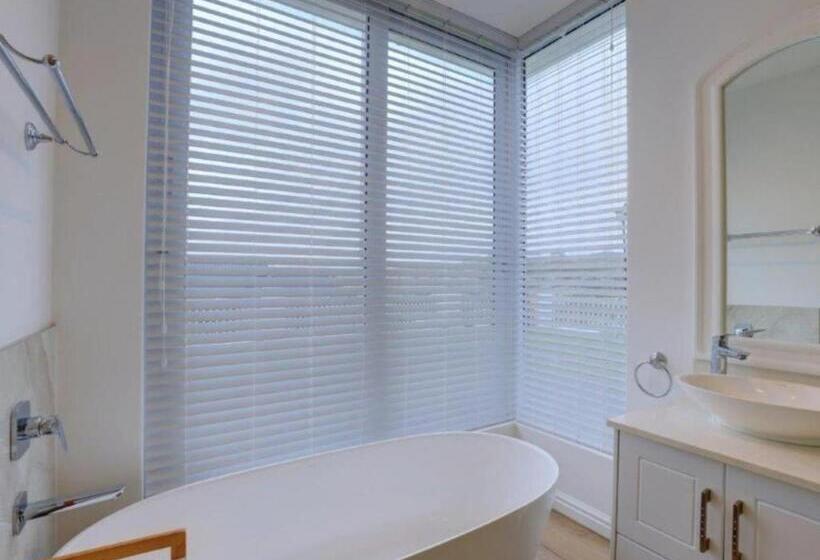 Пансион Beautiful Gate