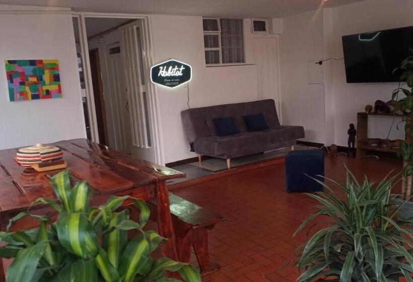 پانسیون Habitat Hospedaje