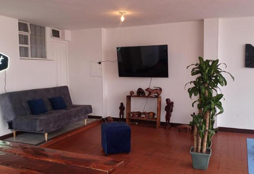 پانسیون Habitat Hospedaje