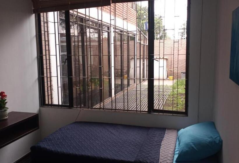 پانسیون Habitat Hospedaje