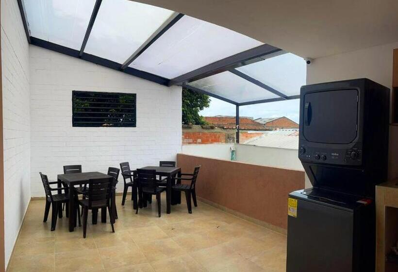 Pension La Central Estudio Vip