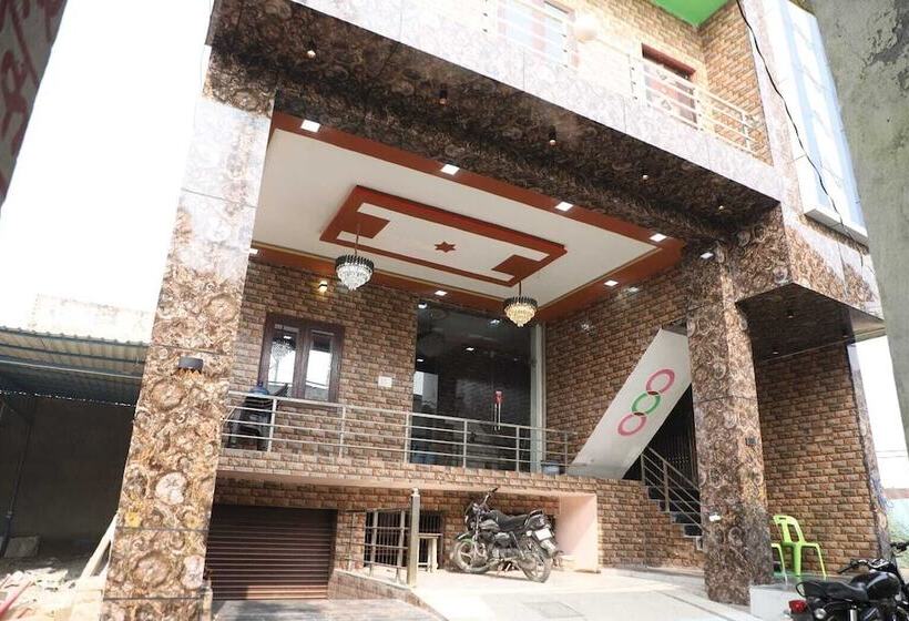 膳宿费 Shri Laddu Gopal Guest House