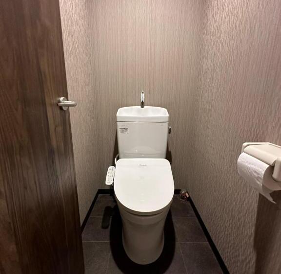 Pensió Sky House晴空塔家庭或团队套房