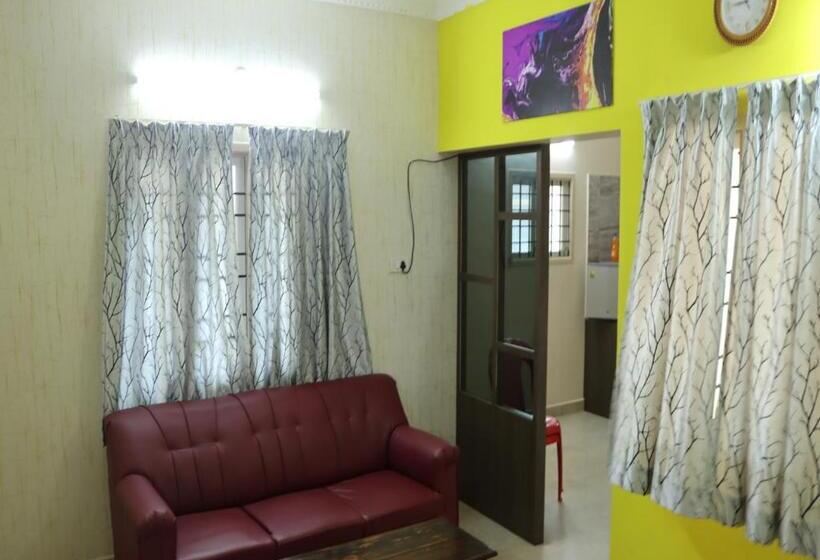 Pradee Queen Resorts