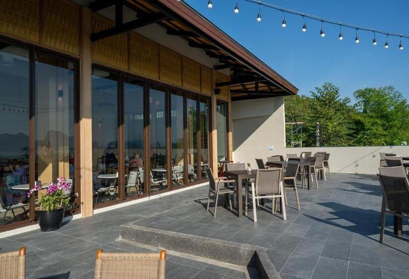 リゾートホテル Beyond Skywalk Nangshi