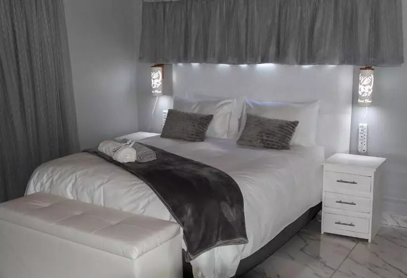 Villa La Sola B&b And Self Catering