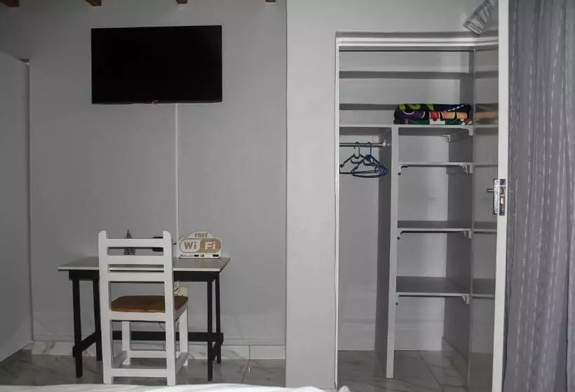 Villa La Sola B&b And Self Catering