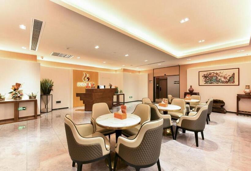 Yunga Yee Tsui Apartments云嘉倚翠公寓