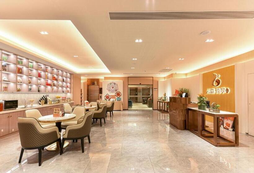 Yunga Yee Tsui Apartments云嘉倚翠公寓