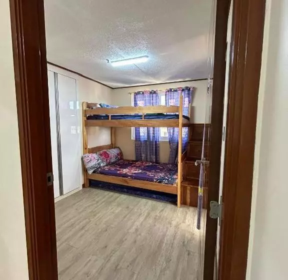 Zoneville Condominium Building G
