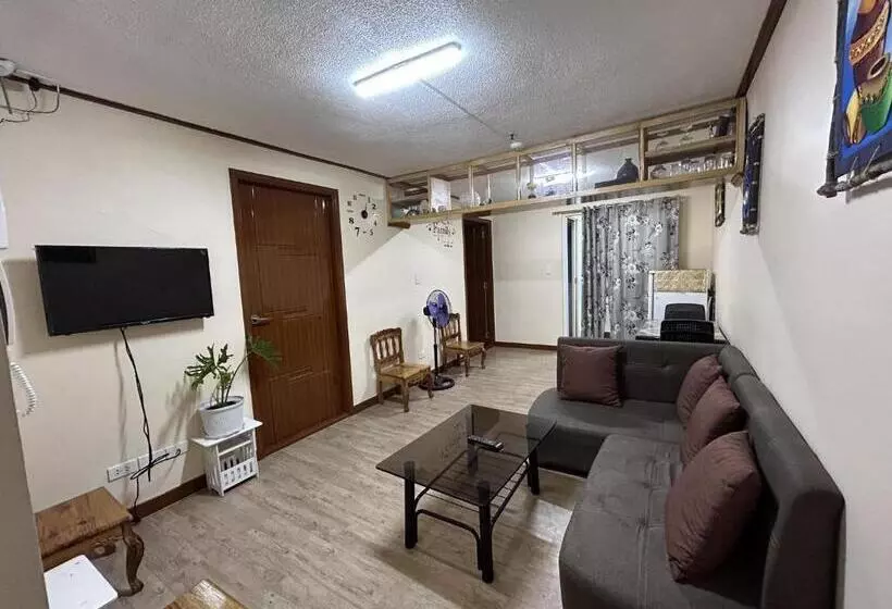 Zoneville Condominium Building G