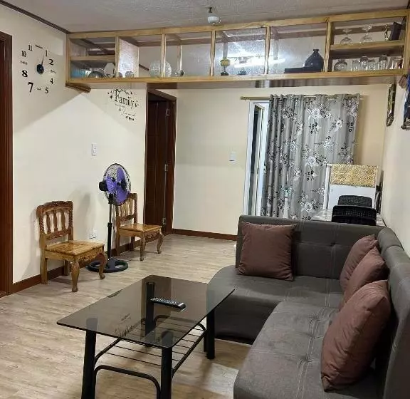Zoneville Condominium Building G