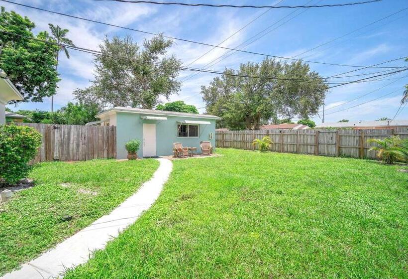 هاستل Blue Wave Bungalow 1 1 Stylish