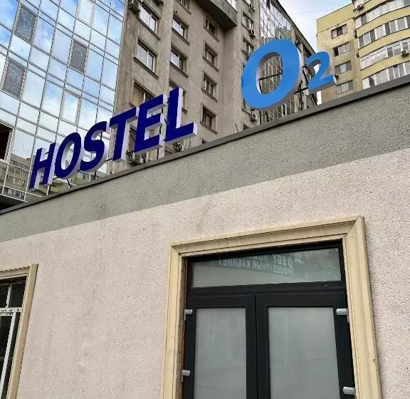 Hostel O2