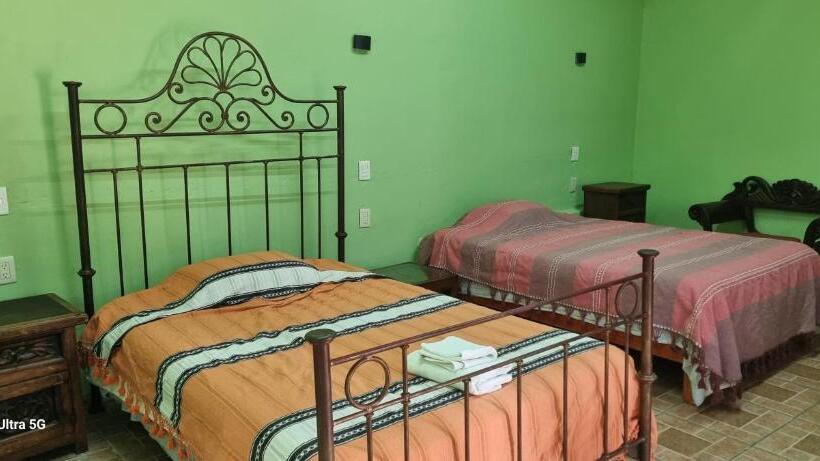 ベッドアンドブレックファースト Casa Teocalli