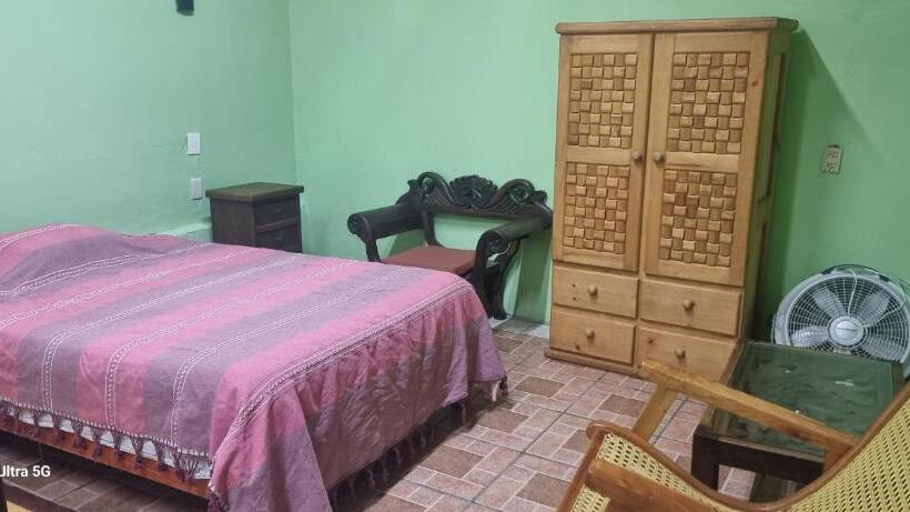 ベッドアンドブレックファースト Casa Teocalli