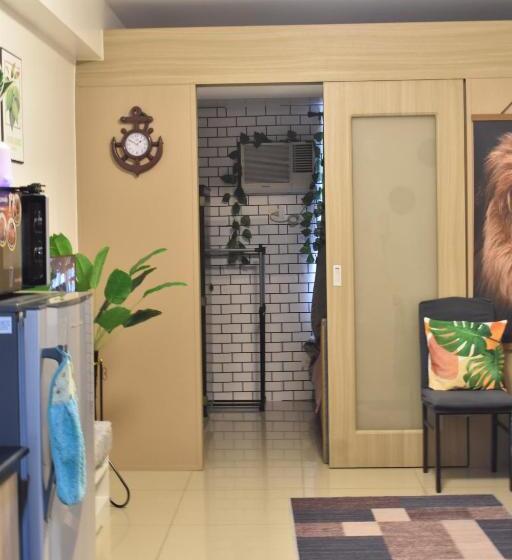 Chillax Condotel   Shore Residences