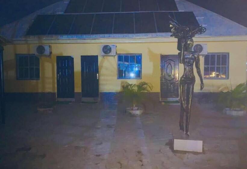 هتل Abuja Resort And Gardens