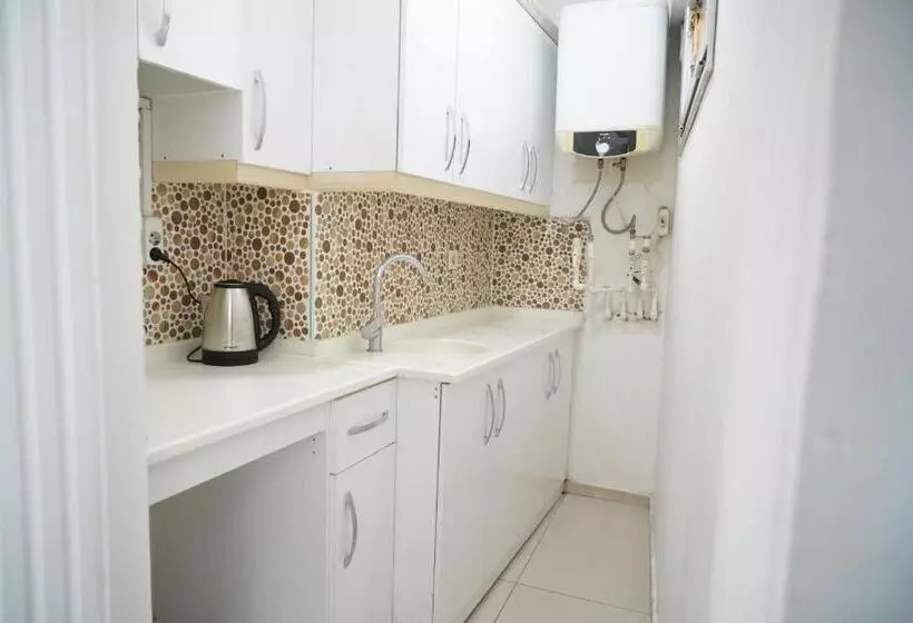 Hotelli Aqqa Residence