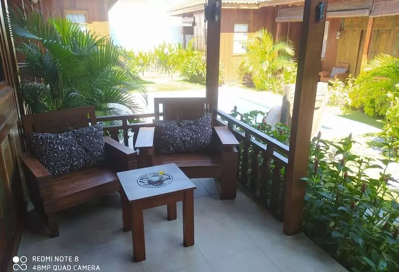 Hotelli Ashvattha Villa Canggu