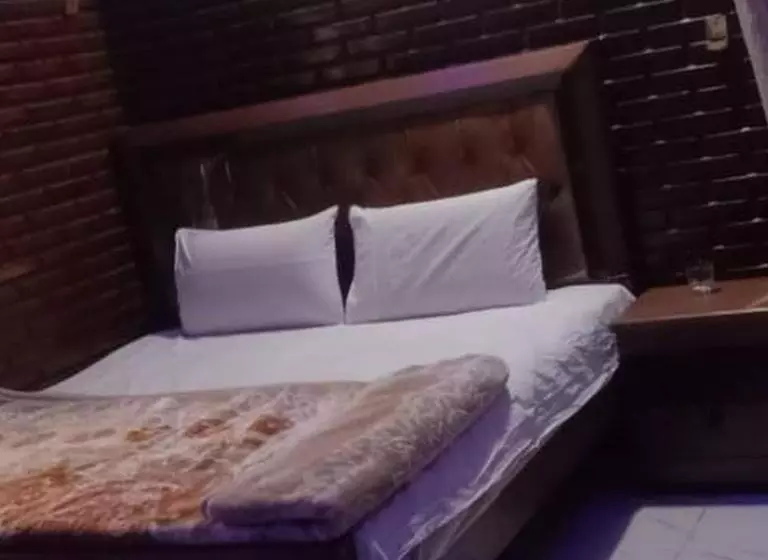 Hotel Bodla Royal