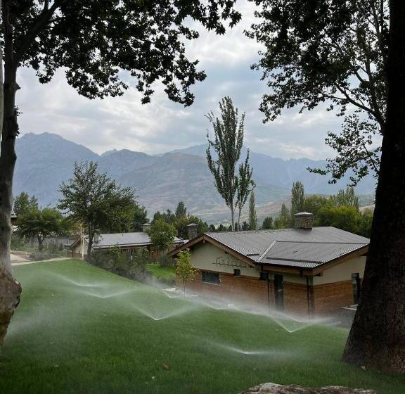 Hotel Burchmulla Resorts