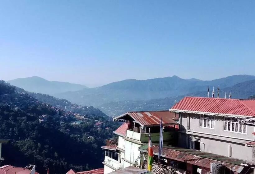 ホテル Dragon Inn, Gangtok