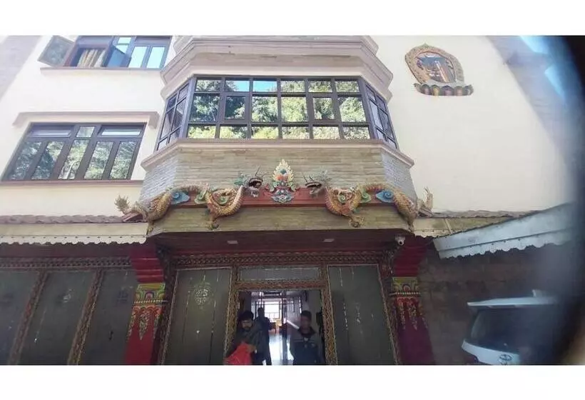 ホテル Dragon Inn, Gangtok