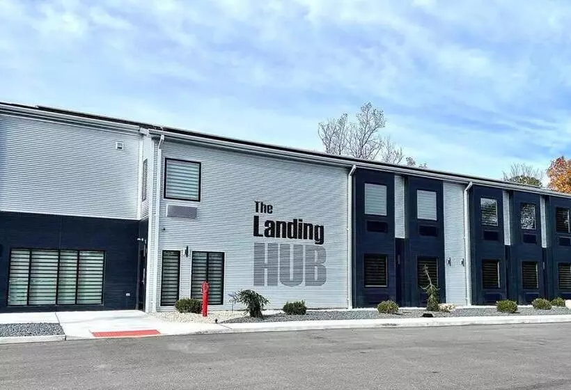 Hotelli Galactic Star Wars Getaway Sleep Pods For Eight