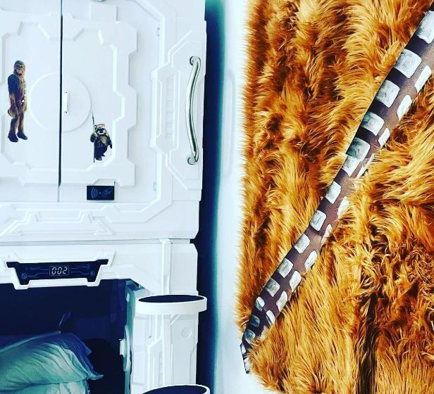 فندق Galactic Star Wars Getaway Sleep Pods For Eight