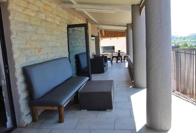 هتل Green Apple Guest House