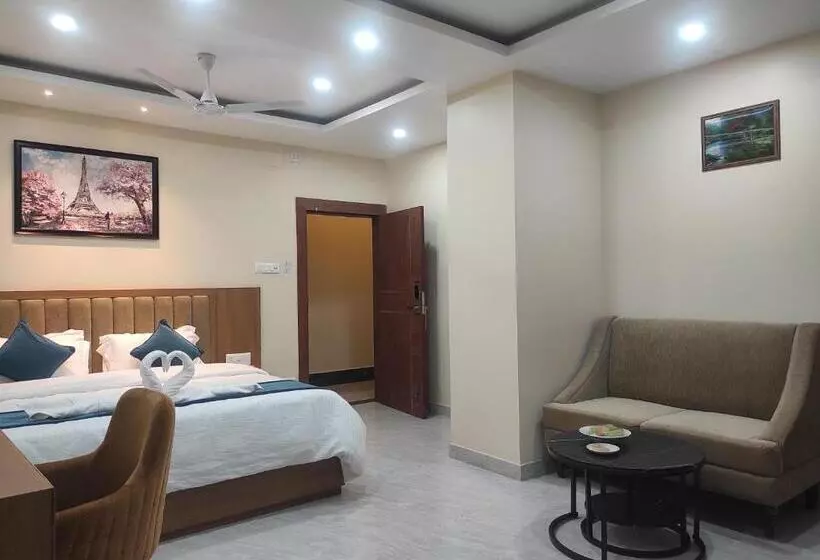 Hotelli Kingdom Palace