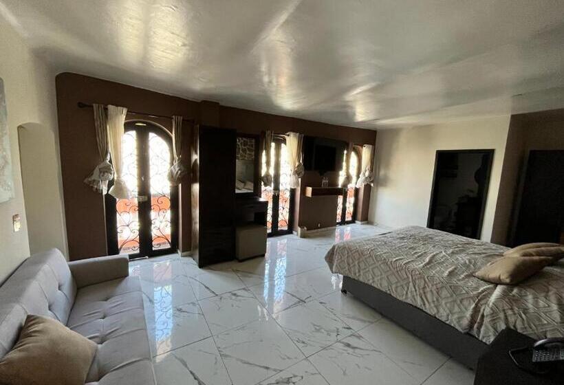 Kolombrini Hotel Boutique