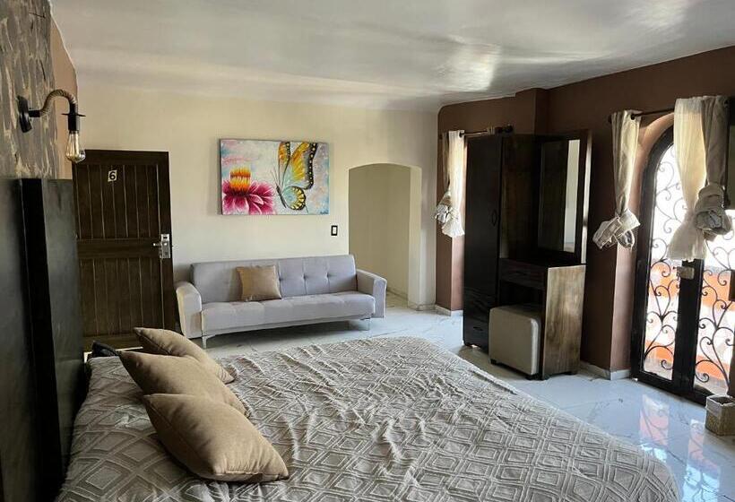 Kolombrini Hotel Boutique