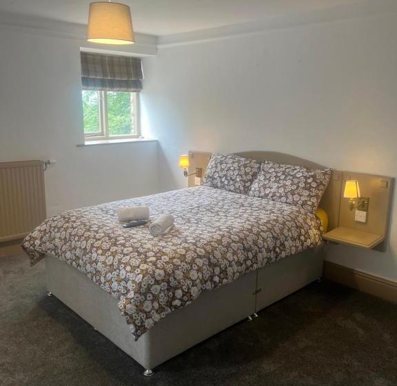 בית מלון כפרי Slyne Lodge