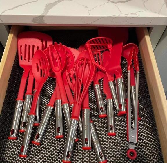 فندق Yacht Two Staycation Suite Near Hidden Valley Ski