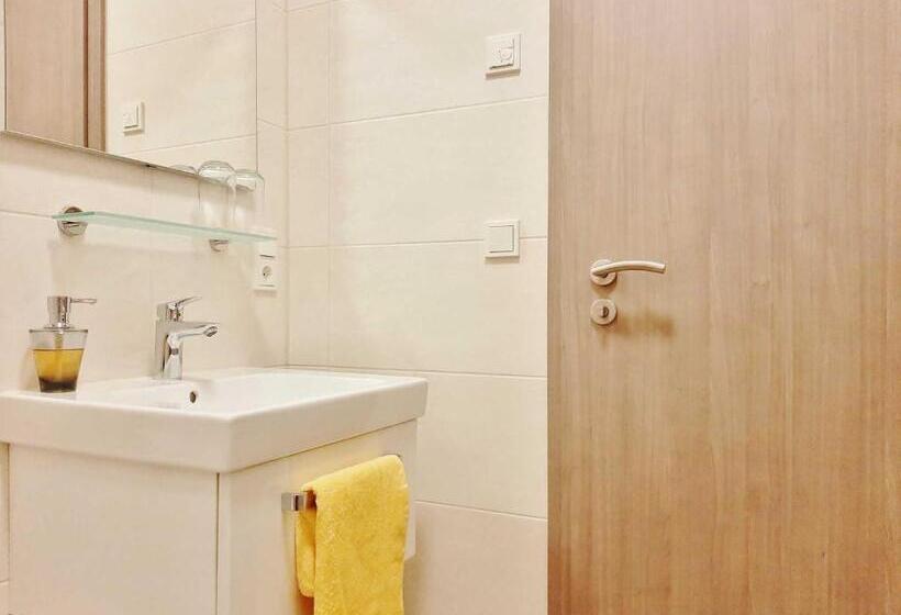 ホテル Torhaus Terra Nova