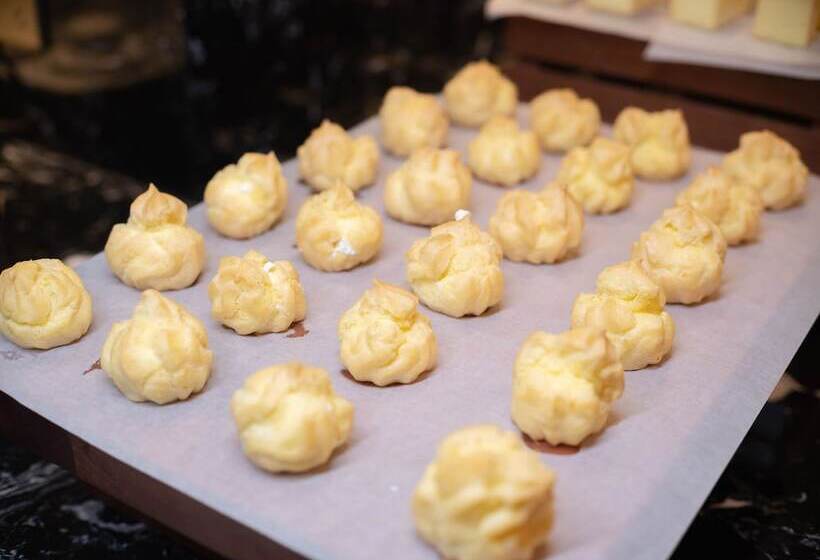 Otel Zhangjiajie Metropolo