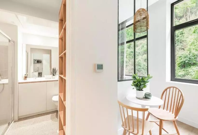 The Babel Community Hôtel   Grenoble Bastille