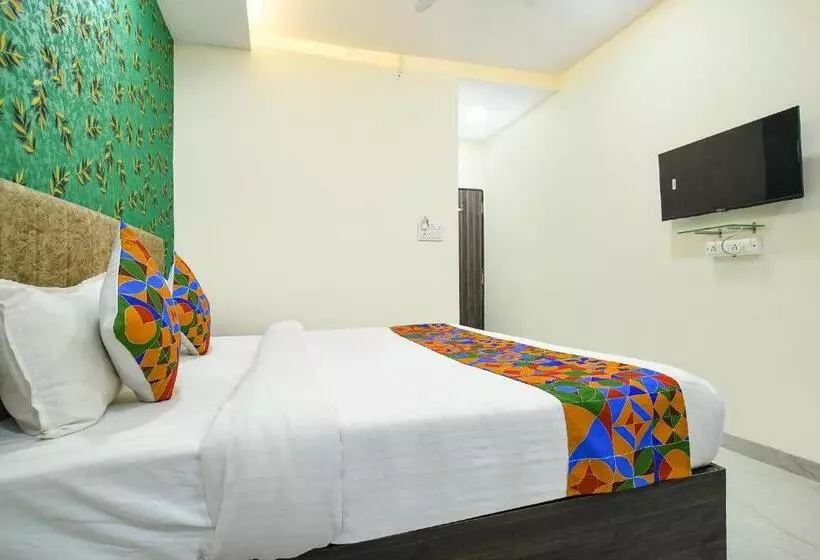 Hotel Fabexpress Dev Shree Palace
