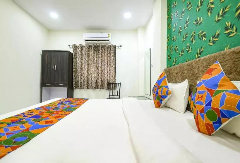 Hotel Fabexpress Dev Shree Palace